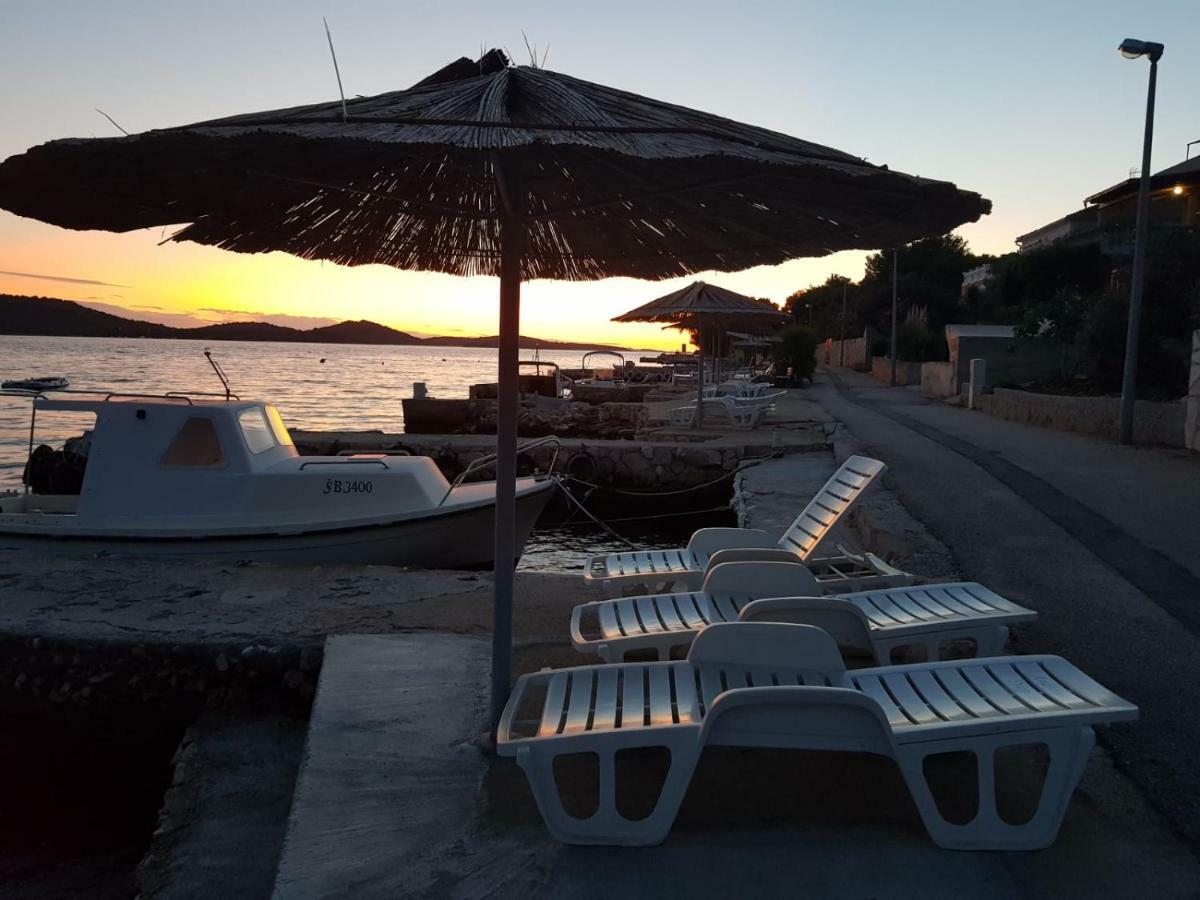 Apartments Vjera Kaprije Dış mekan fotoğraf